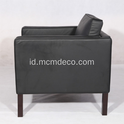 Mogensen 2211 Reproductio Sofa Sectional Modern
